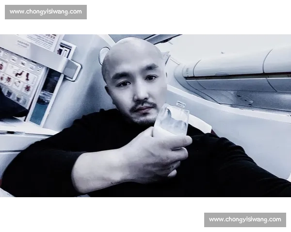 一龙vs巨无霸巅峰对决揭示力量技巧与意志的终极碰撞赛场背后真相